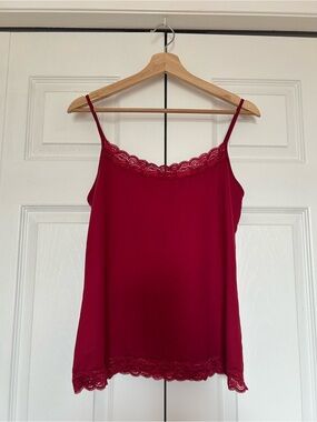 Reitmans - Lace-Trim Red Camisole Tank Top